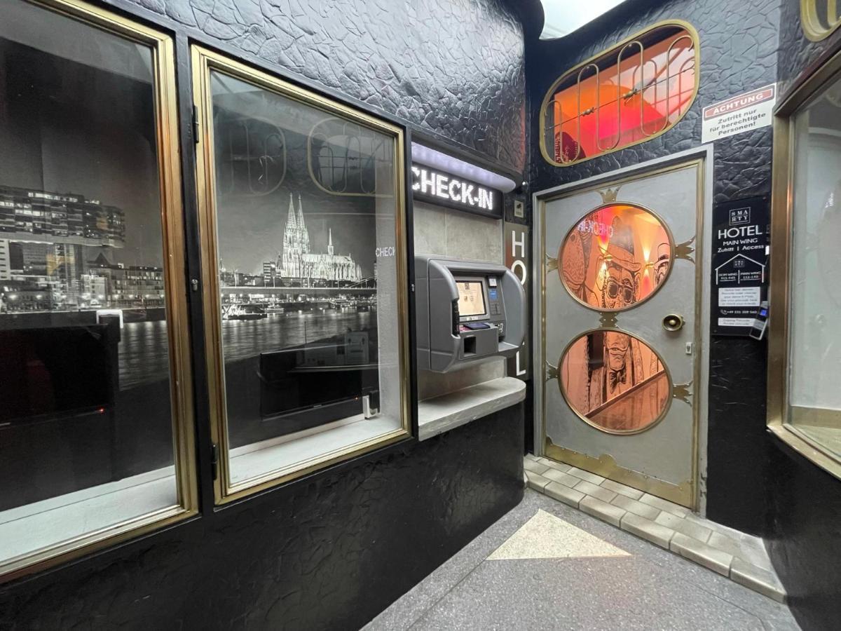 Smarty Cologne Dom Hotel - Boardinghouse - Kontaktloser Self Check-In Εξωτερικό φωτογραφία